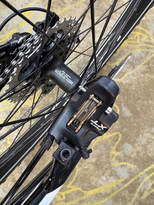 Bicicleta MTB Ghost 26” carbon