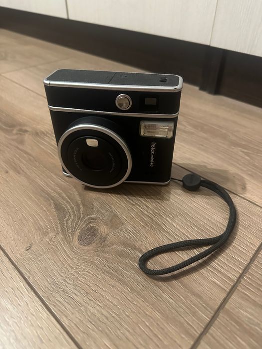 Instax mini 40 (Polaroid - Полароид)