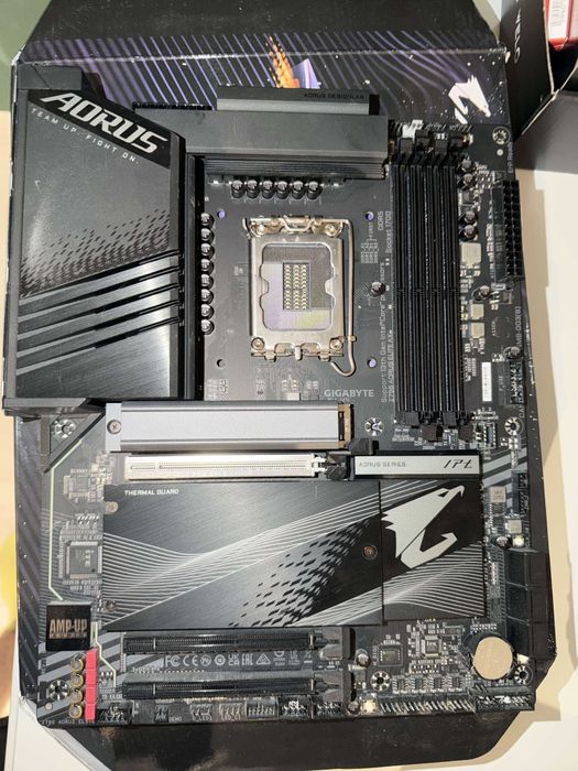 Gigabyte Z790 Aorus Elite AX
