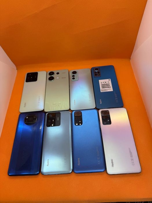 Barcha turdagi telefonlar bor