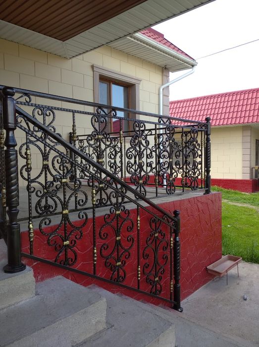 Перила металлические