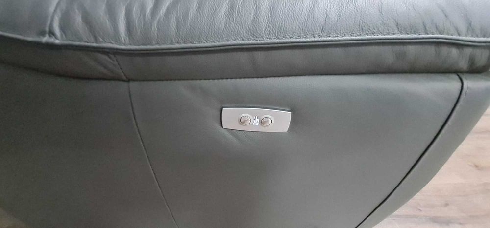 Сив кожен диван тройка "Carter" с електрически релаксиращ механизъм