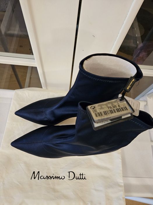 Botine Massimo Dutti noi cu etichetă mărimea 40 real (41  pe ele)