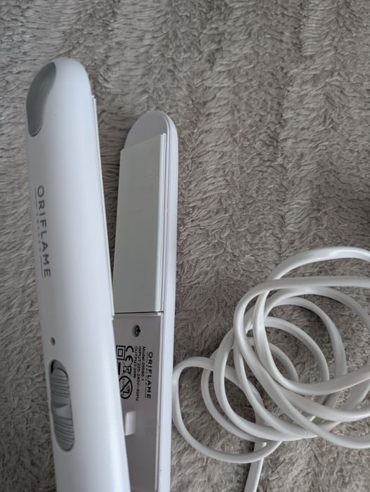 Placa pentru intins parul