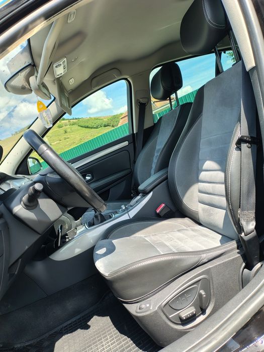 Renault Laguna III/GT/4 Control/ ALCANTARA/BOSE
