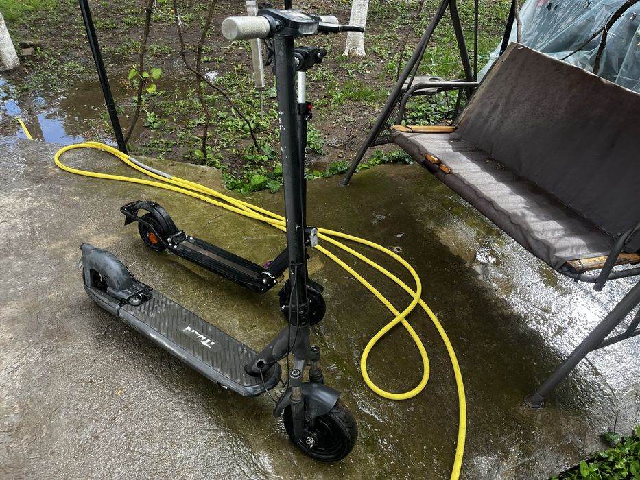 Trotineta electrica Titan si Iconbit