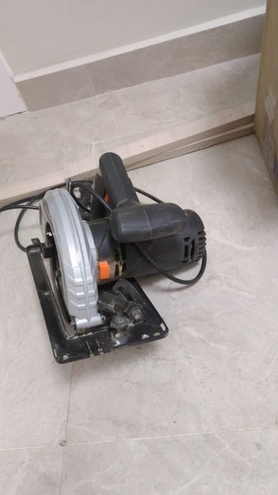 Электро пила пчелка