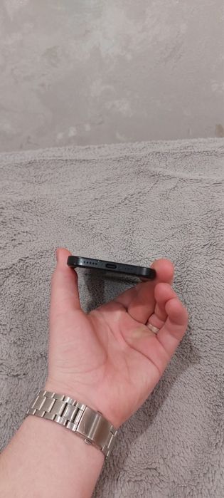 Iphone 15 e-sum 128гб