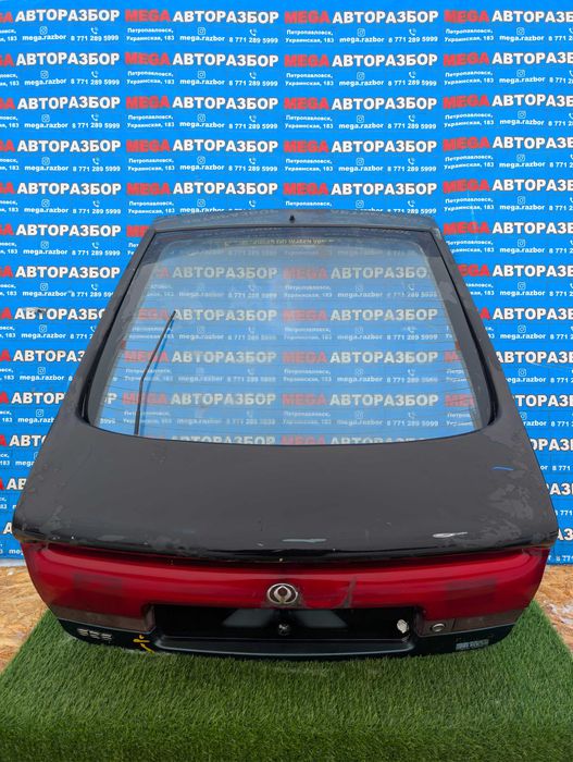 Крышка багажника на Мазду / Mazda 626 Cronos