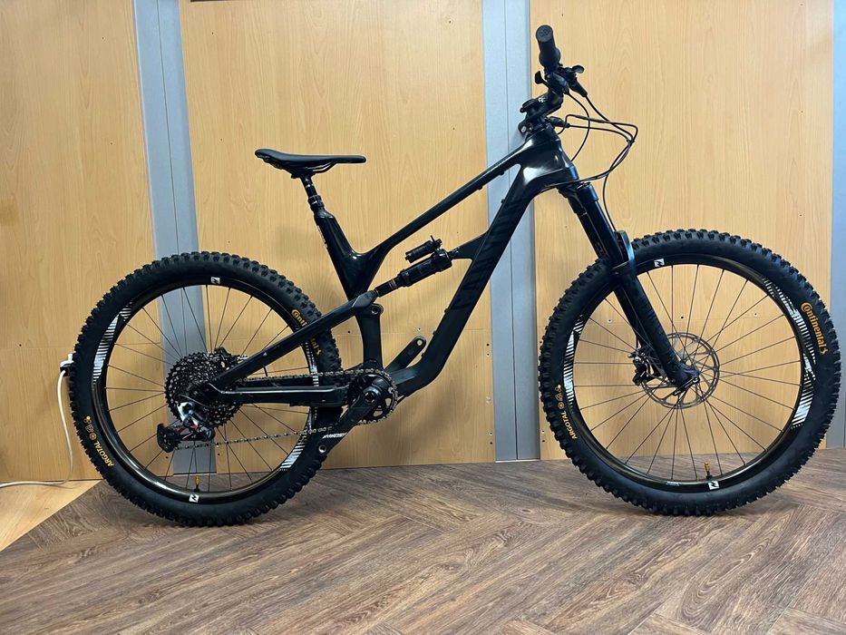 САNYON SРЕСTRAL CF 9.0/L size/650b/suspension full 160/150 2020