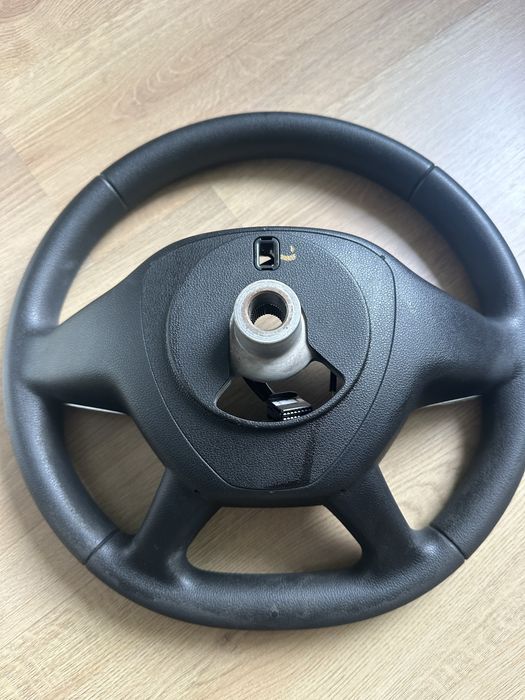 Volan Duster 2(46.000km)clasic