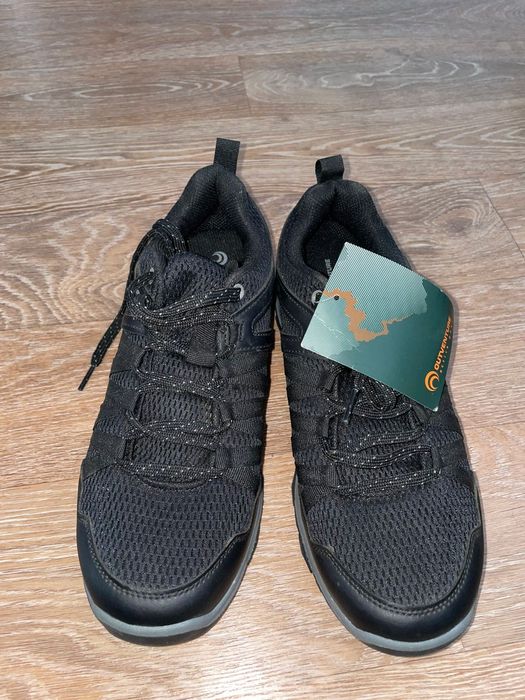 Кроссовки outventure новые, 42 размер