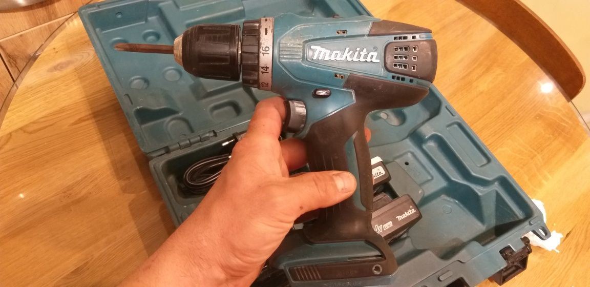 Винтоверт Makita DF347DWE с Куфар гр. Горна Оряховица • OLX.bg