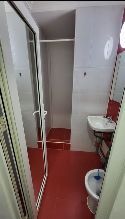 Închiriez garsoniera confort I tip D