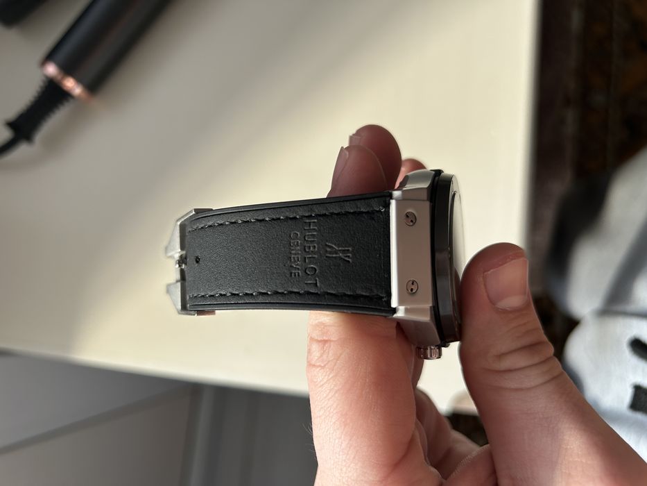 Hublot genive часы