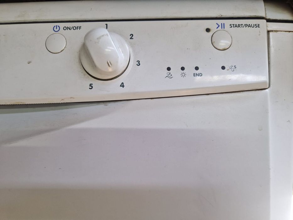 Посудомоечная машина Индезит