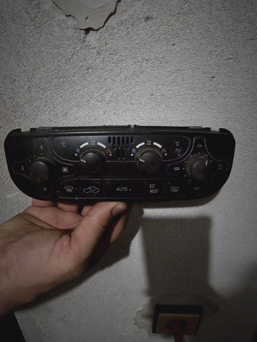 Задни накладки комплект, предни дискове за Мерцедес  W203