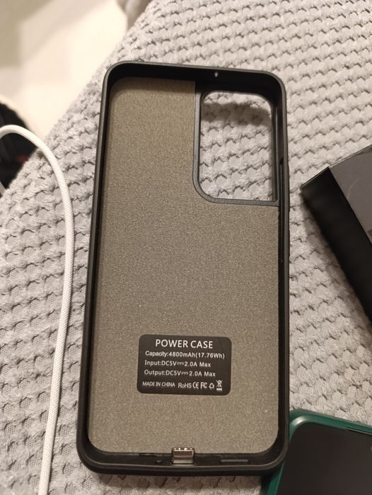 Samsung Galaxy S22 - пълен комплект