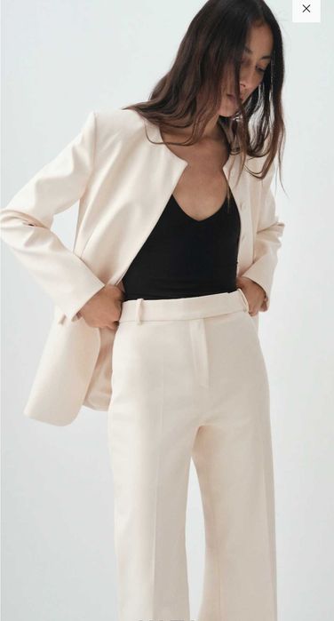 Панталон Mango нов