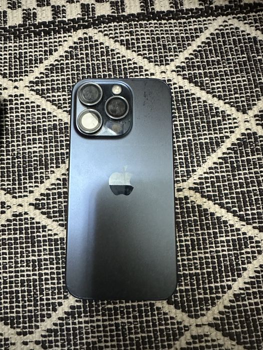 Продам айфон 15 про 256 ГБ