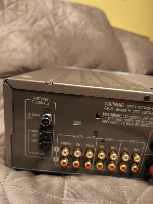 Стерео ресивър DENON DRA 1000