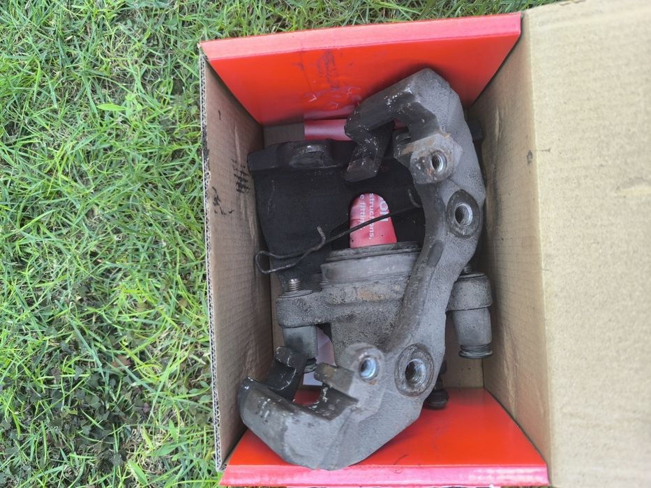 Предни спирачки за мазда 5