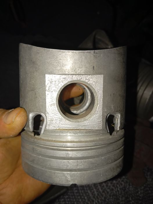 Поршень ЗиЛ  130