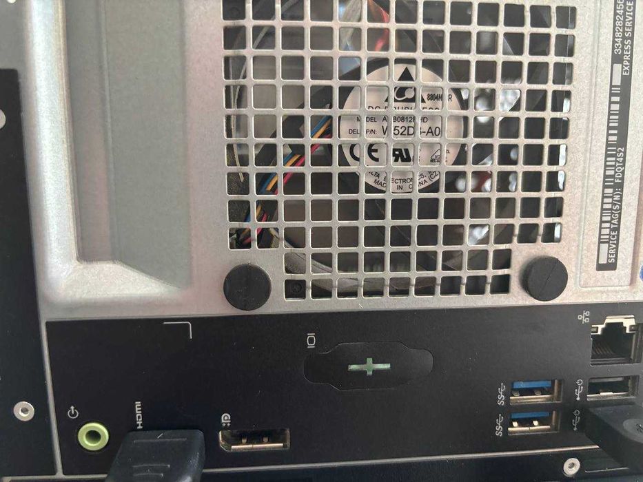 PC Dell Optiplex 3050 i3-7100, 4GB RAM, WIN Licenta