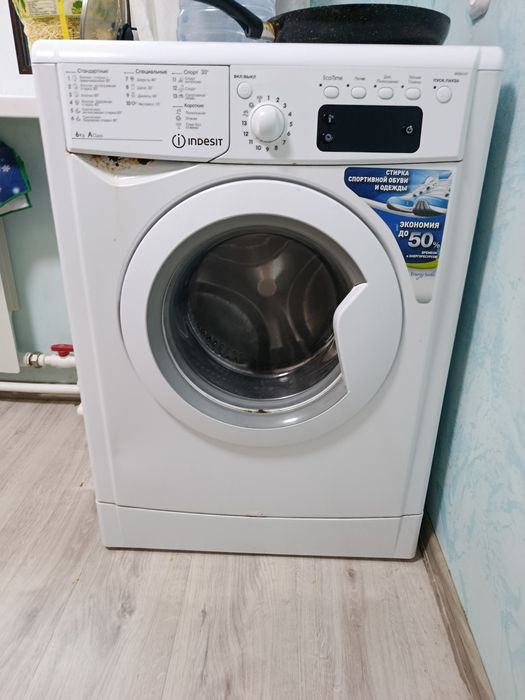 Indesit 6kg, не рабочая, самовывоз