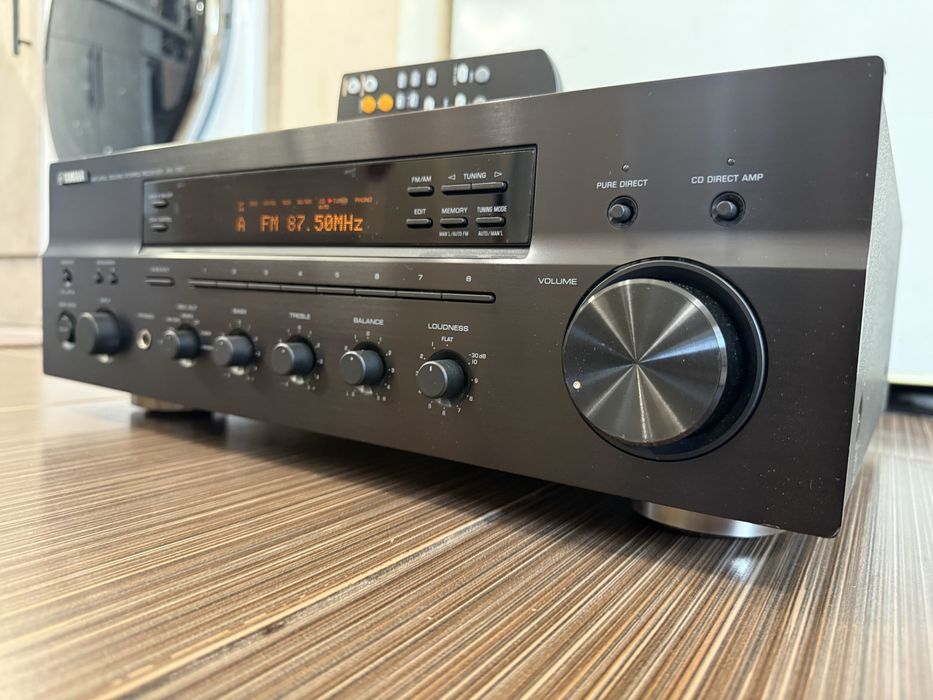 Yamaha RX-797 Качестввн и мощен стерео ресивър