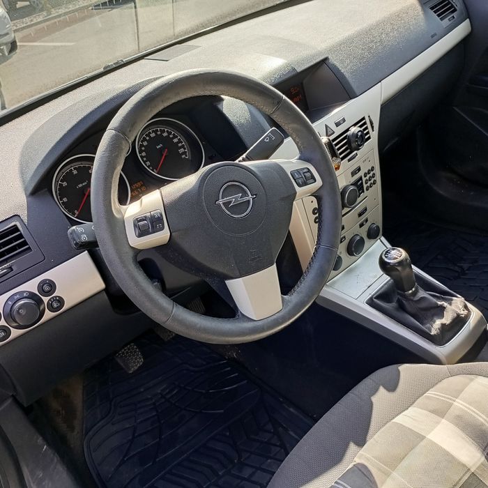 Opel Astra H 1.7 cdti 2008