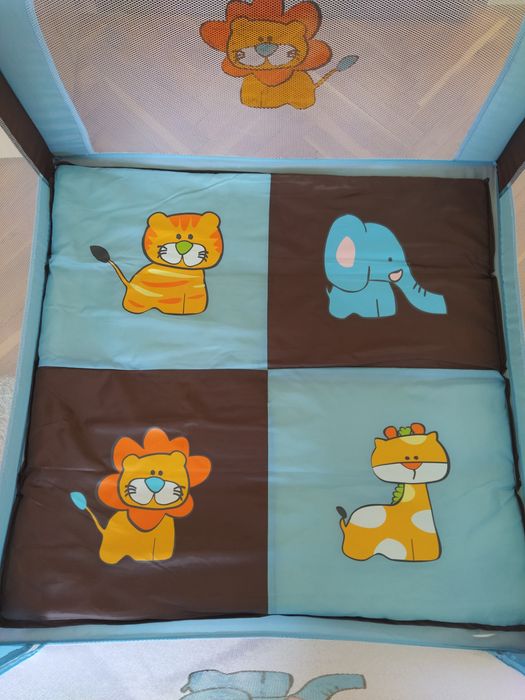 Кошара за игра квадратна