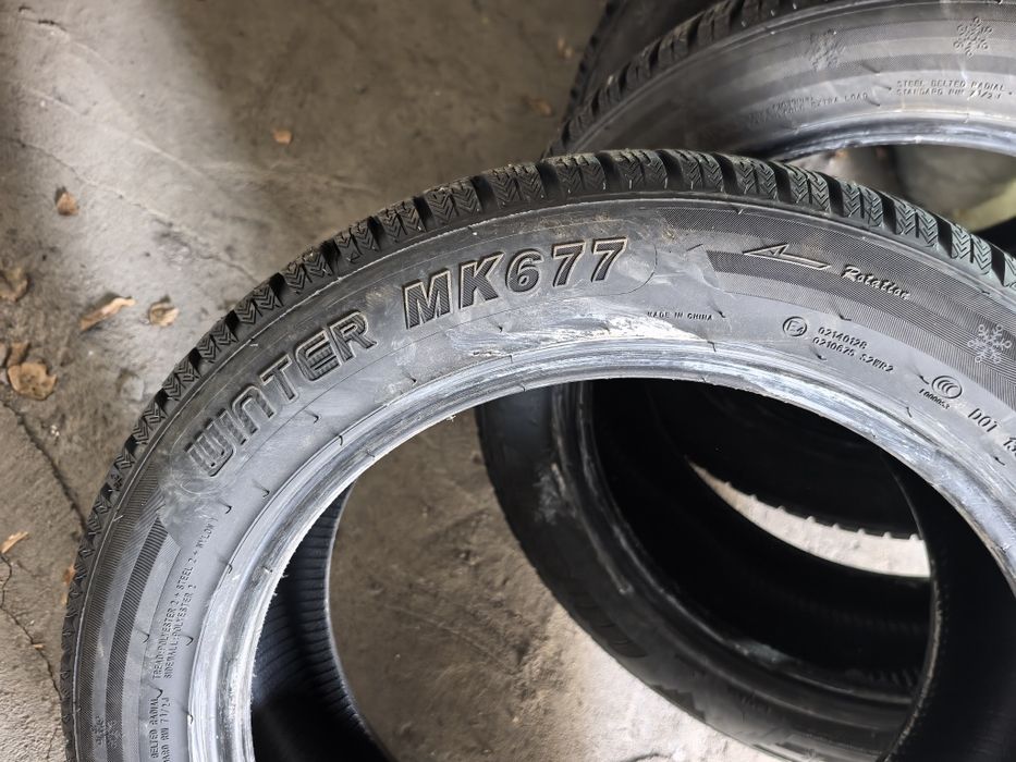 Шины зимние с шипамм