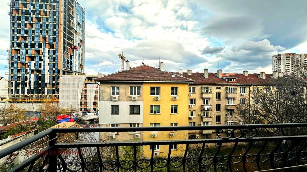 Дава се под наем Едностаен апартамент в София, Център - 36 кв.м за 356.49 € - Снимка #9