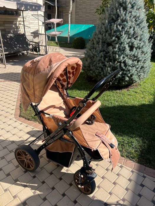 Детская коляска, в хорошем состоянии