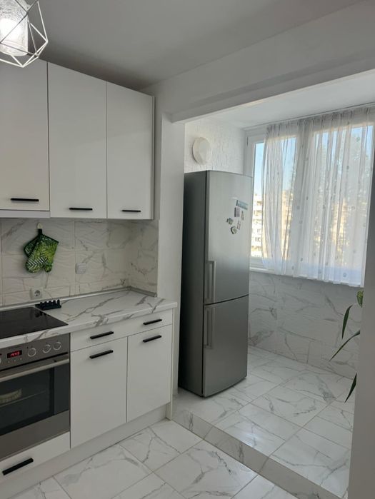 Дава се под наем Двустаен апартамент в София, Люлин 3 - 67 кв.м за 448.8 € - Снимка #1