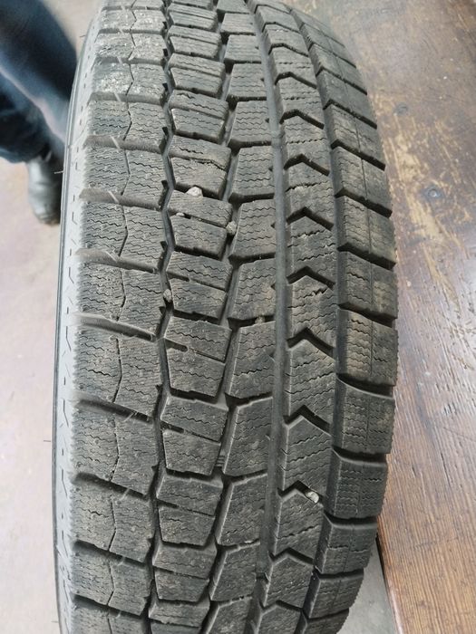 Продается зимние шины