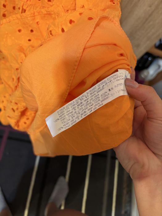 Zara рокля с английска бродерия оранжева