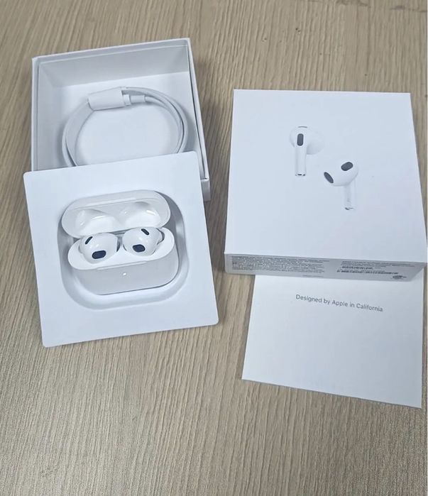 AirPods gen 3 noi