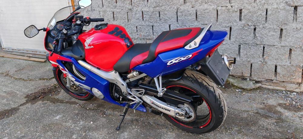 Vând Honda Cbr 600 f4
