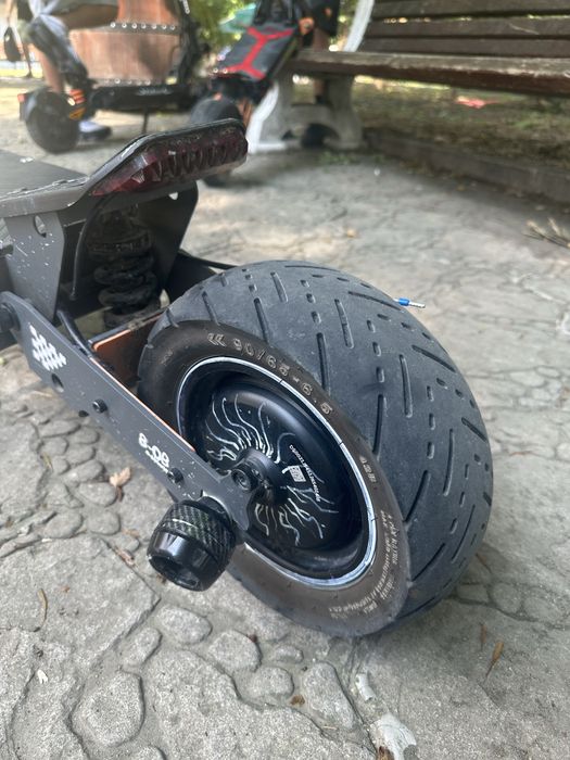 Продавам Kukirin G4