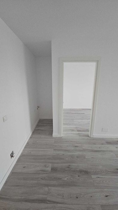 Apartament 2 camere, decomandat, Bals , central