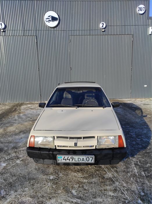 продам ВАЗ-21093