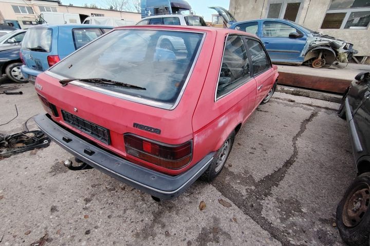 Cutie viteze manuală cu 5 trepte Mazda 323 1985