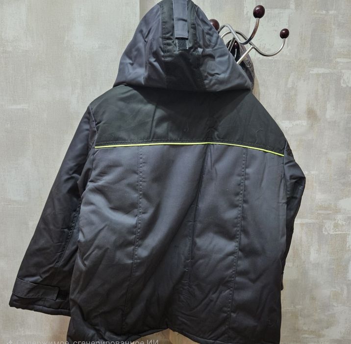 Продам спец одежду. зима