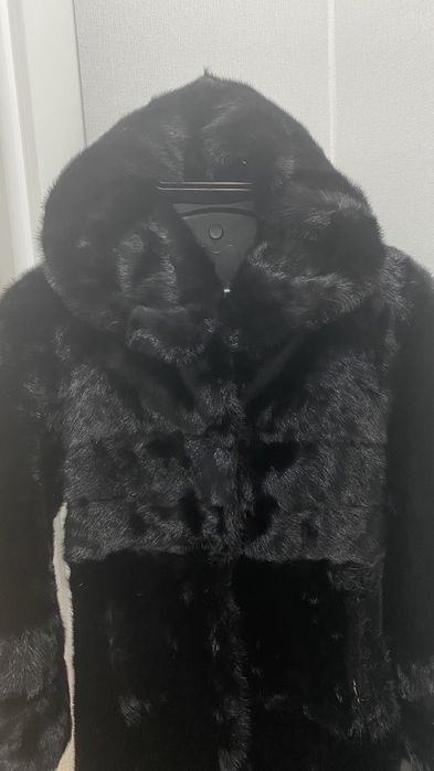 Продам норковую шубу б/у