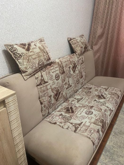 Продам недорого диван