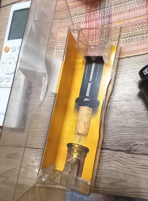 Прoдава се отварачка за вино