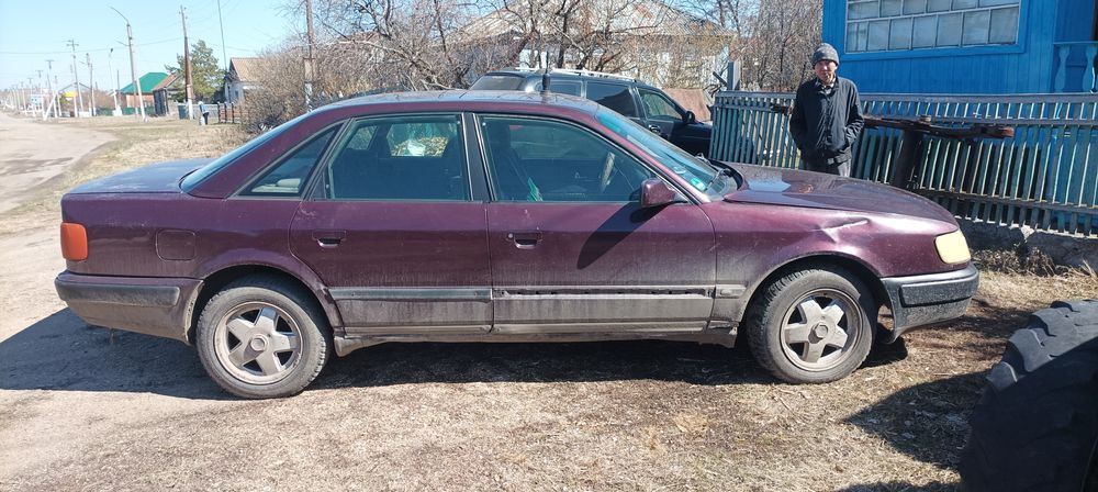 Продам Ауди100 Квадро в рабочем состоянии