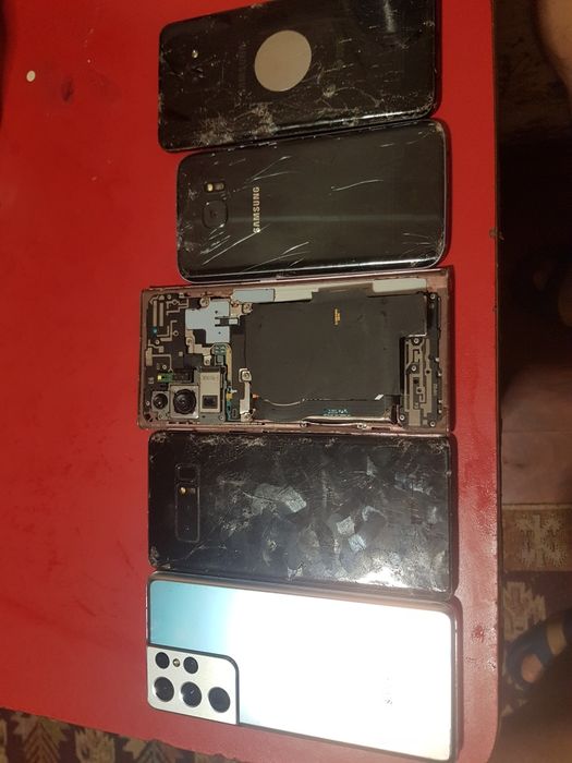 Pentru piese telefoane samsung
